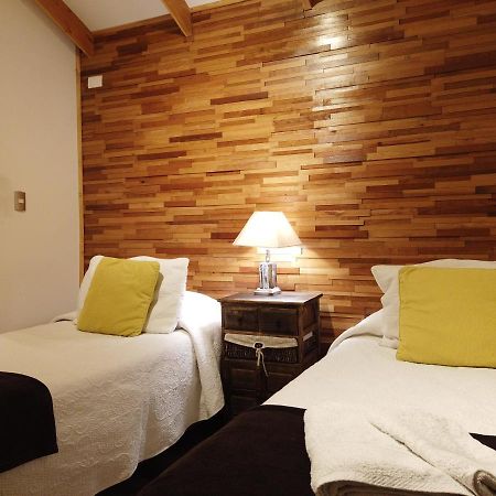 Hostal Fernando De Magalhaes ปุนตาอาเรนาส ภายนอก รูปภาพ