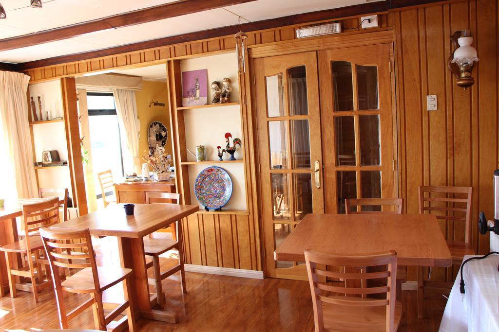 Hostal Fernando De Magalhaes ปุนตาอาเรนาส ภายนอก รูปภาพ