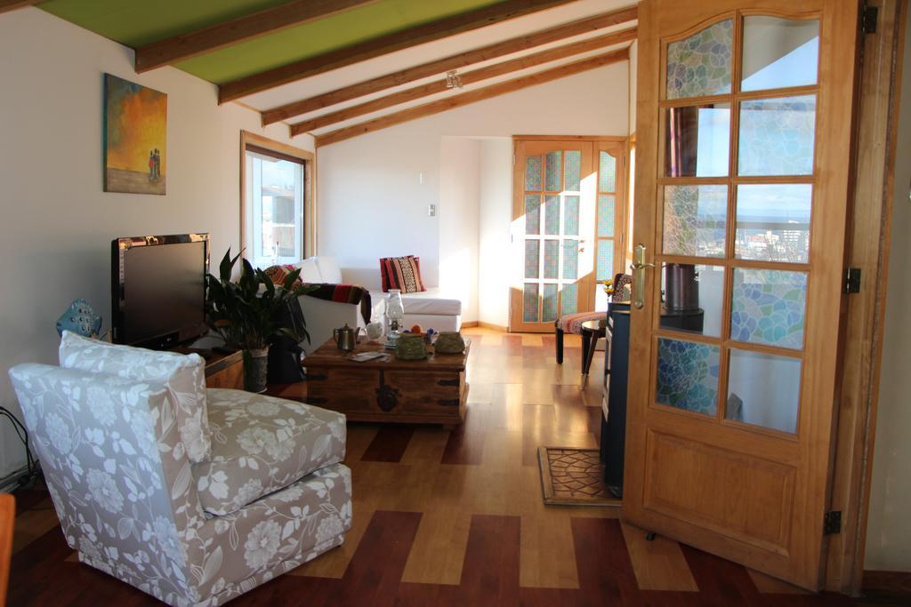 Hostal Fernando De Magalhaes ปุนตาอาเรนาส ภายนอก รูปภาพ