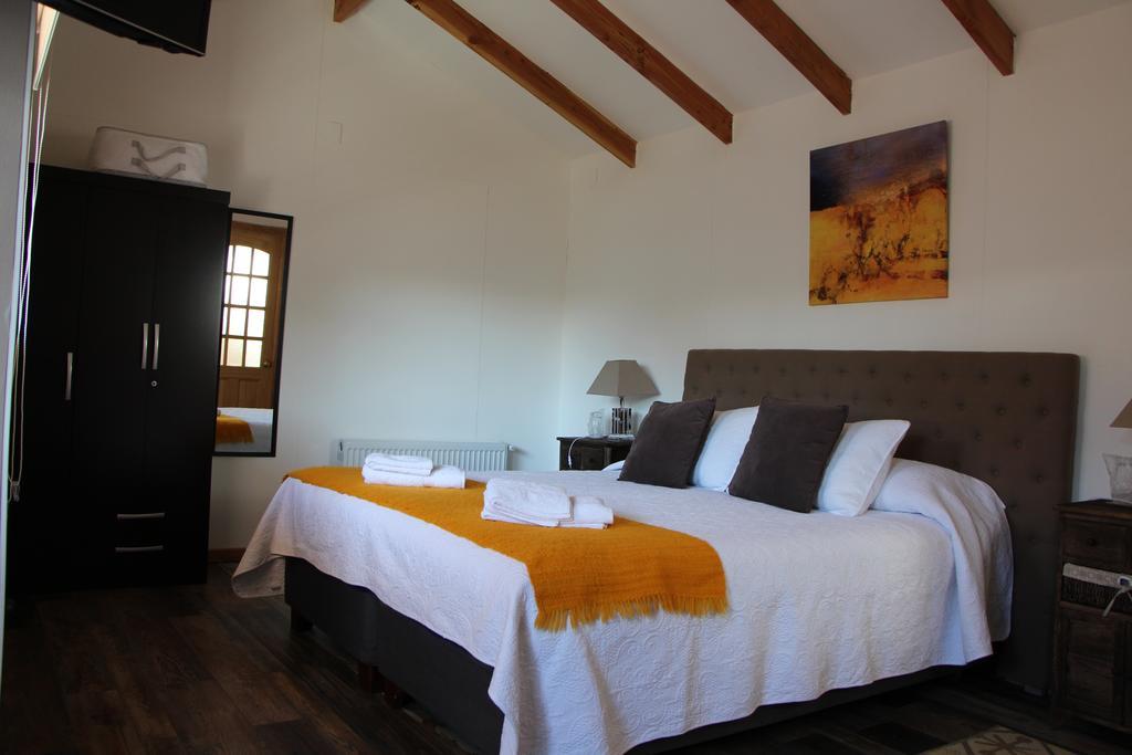 Hostal Fernando De Magalhaes ปุนตาอาเรนาส ภายนอก รูปภาพ