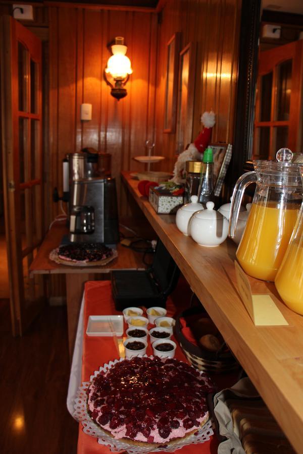 Hostal Fernando De Magalhaes ปุนตาอาเรนาส ภายนอก รูปภาพ